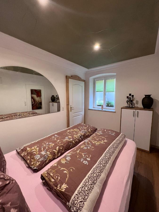 Ferienwohnung Am Kirchberg Еттенгайм Екстер'єр фото